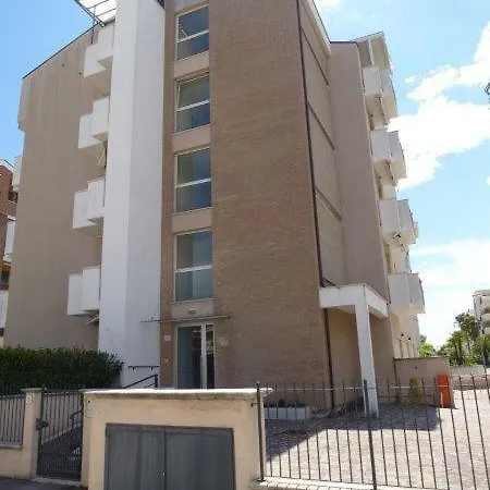 Iolanda Con Box Privato Apartment